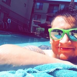 Meet your Posher, Shawn